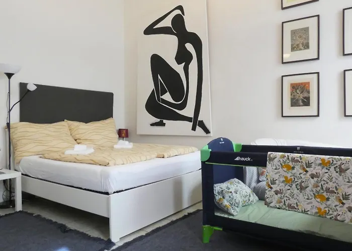 In A Viennese Traditional Building, Location Apartamento
